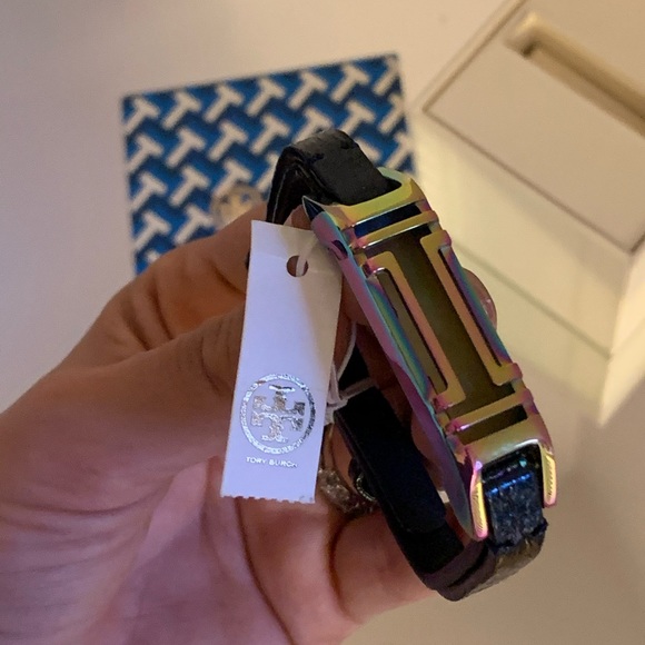 Tory Burch x Fit Bit Flex 2 Accessory - Picture 3 of 8